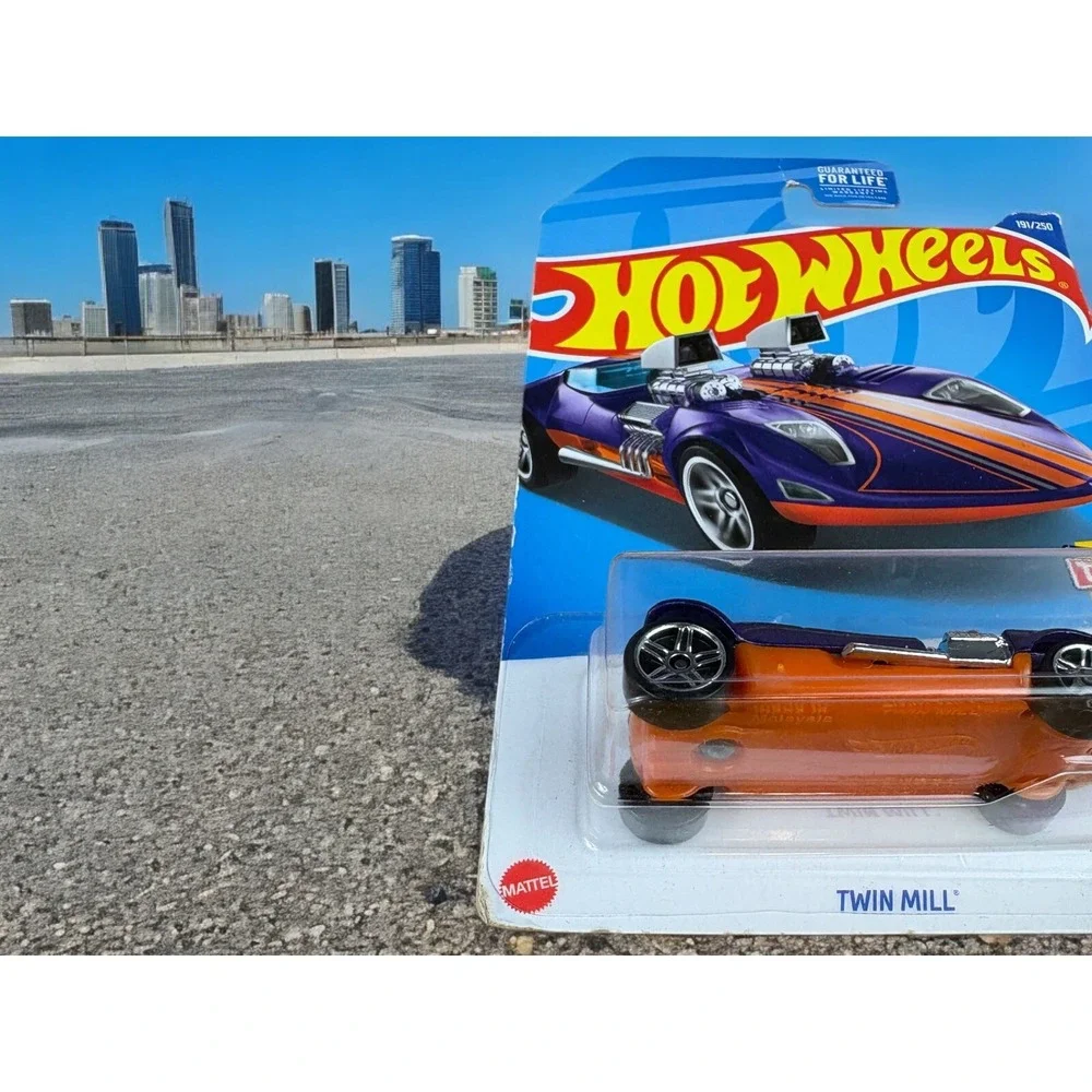 Hot Wheels 2022 Then And Now Series #2/10 Twin Mill 1:64 Scale Diecast